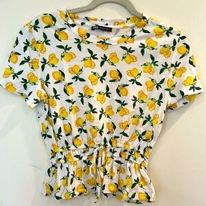 Women’s Zara Top 100% Cotton Lemon Print size M short sleeve